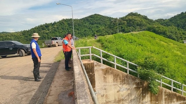เพชรบูรณ์ “หนองไผ่” อ่วม! น้ำท่วม 8 ตำบล 42 หมู่บ้าน กระทบ 310 ครัวเรือน – เร่งรับมือ-เฝ้าระวังตลอด 24 ชม.
