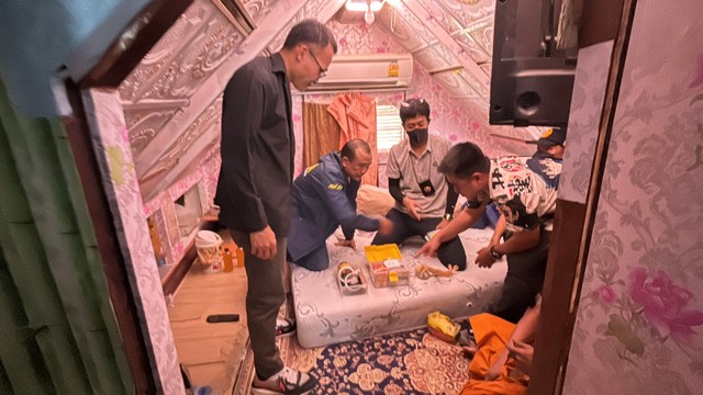 ชลบุรี-ปกครองบางละมุง รวบ พระวัดดัง ค้ายา คาบ้าน ของกลางเพียบ