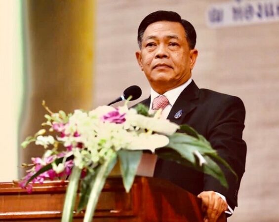 ประชาธิปัตย์ประกาศทำหน้าที่ฝ่ายค้านเต็มที่พร้อมลุยปราบคอรัปชั่น “อลงกรณ์”ชี้จุดเสี่ยงจุดตายรัฐบาลคือคดีฮั้วเลือกสว.-เขากระโดง เตือนนายกฯ.อย่าแทรกแซงเด็ดขาด