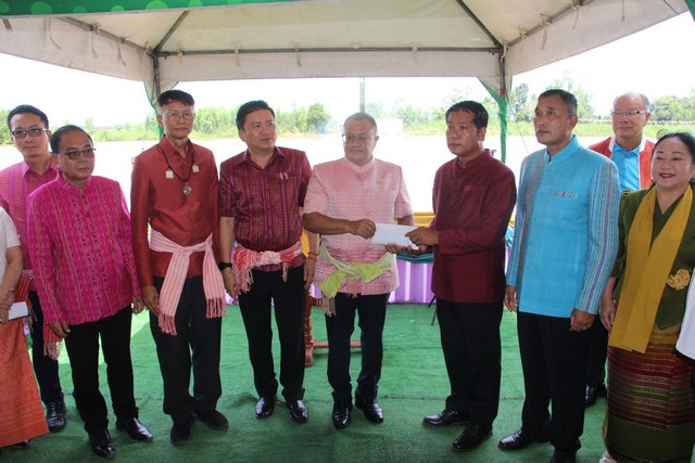 ร้อยเอ็ด…แข่งเรือยาวบ้านผักกาดหญ้า อำเภอเสลภูมิ มหกรรมประเพณีริมลำน้ำ ปี 2568