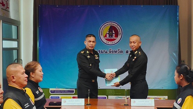 (สุรินทร์) กอ.รมน.จังหวัดสุรินทร์ กระทำพิธีรับ–ส่งหน้าที่ และมอบการบังคับบัญชา รอง ผอ.รมน. จังหวัดสุรินทร์ (ท.)