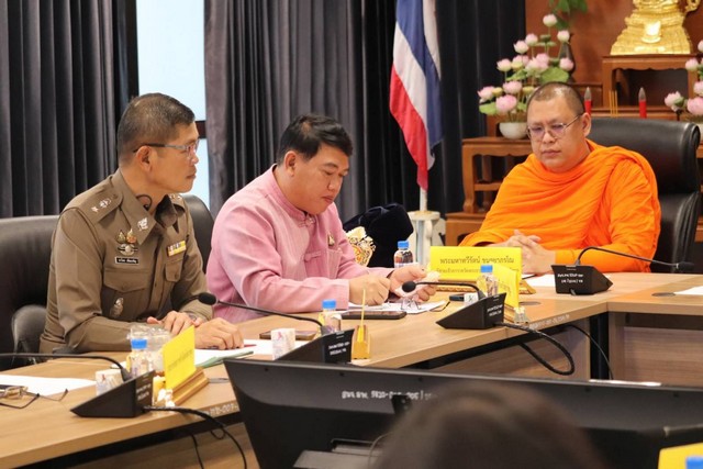 ลำพูน – เตรียมจัดงานโคมแสนดวงที่เมืองลำพูน ปี 2568 ยิ่งใหญ่ พร้อมกิจกรรมอื่นๆ ส่งเสริมการท่องเที่ยวถึงต้นเดือนมกราคม 2569
