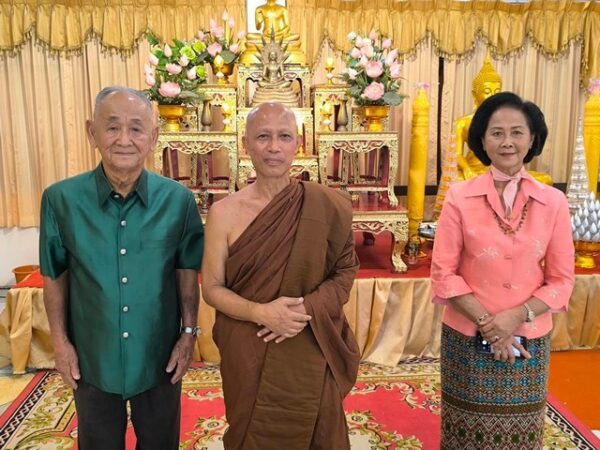 นครนายก – วัดโพธินายกจัดพิธีทอดกฐินสามัคคี เพื่อสมทบทุนซ่อมแซมเสนาสนะสงฆ์ที่ชำรุดทรุดโทรม