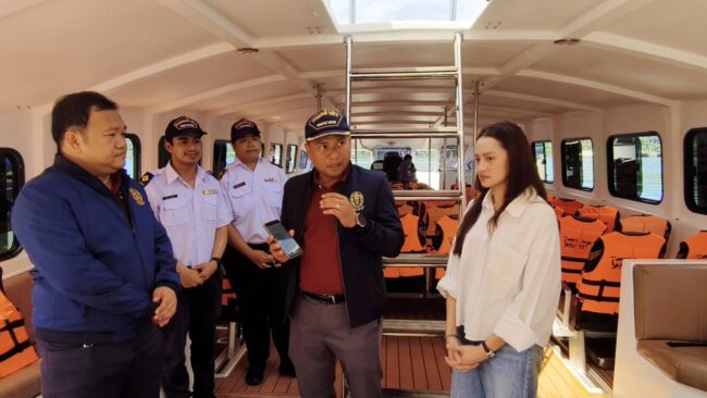 พังงา-พร้อม!!เจ้าท่าพังงาตรวจเข้มเรือนำเที่ยวก่อนเปิดเกาะสิมิลัน-สุรินทร์ ทุกลำต้องปลอดภัยได้มาตรฐาน