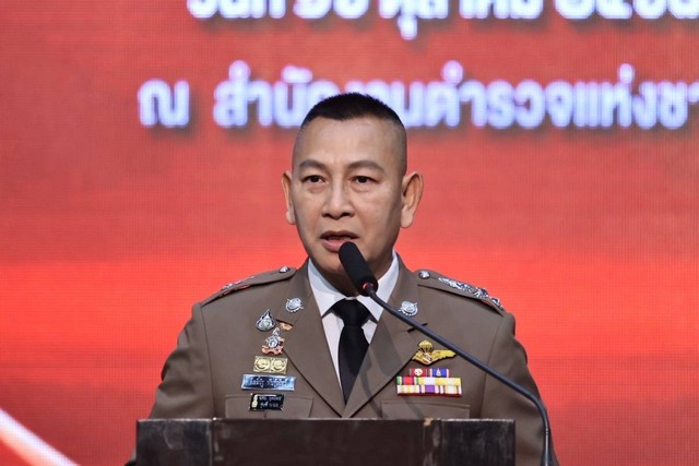 ผบ.ตร.เสียใจ ตชด.EOD เสียชีวิตในหน้าที่ กำชับดูแลสวัสดิการเต็มที่โดยด่วน พิธีศพสมเกียรติยศ “ตำรวจกล้า” สำนักงานตำรวจแห่งชาติเสนอเลื่อนยศ พล.ต.อ. มอบเงินช่วยเหลือเบื้องต้น 3.6 ล้านบาท