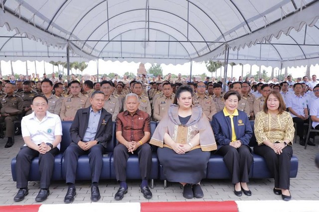 บุรีรัมย์-คิกออฟ เดินหน้าแก้ปัญหายาเสพติดทั่วประเทศ โสภณ ลั่น 4 เดือนเห็นผล อ้อนขอ 4 ปีจบยาเสพติด