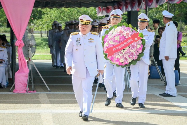 กาฬสินธุ์-ผู้การฯกาฬสินธุ์นำข้าราชการตำรวจร่วมพิธีวางพวงมาลาและถวายราชสดุดี “วันปิยมหาราช”