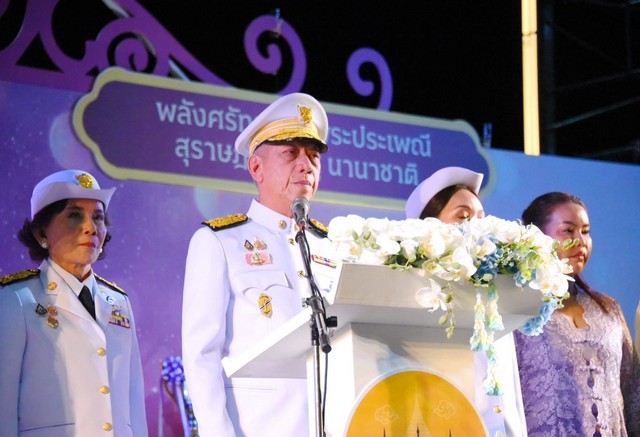 สุราษฎร์ธานี-รองนายกรัฐมนตรีและรัฐมนตรีว่าการกระทรวงคมนาคม เป็นประธานในพิธีฉลองถ้วยพระราชทาน ฯ พร้อมการแสดง แสง สี เสียง ในงานชักพระสุราษฎร์ธานี 2568