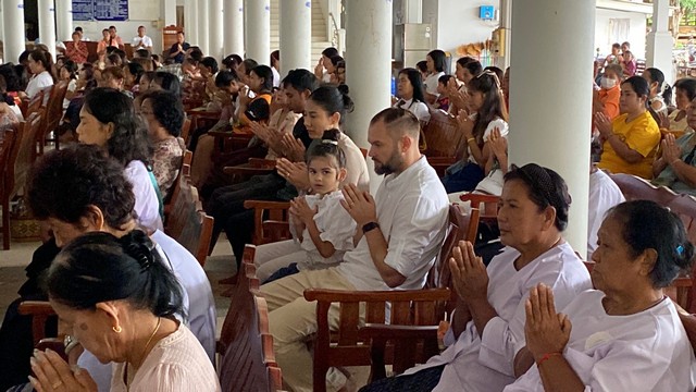 จันทบุรี- วันออกพรรษาเนืองแน่น ศรัทธาที่ไม่เสื่อมคลาย