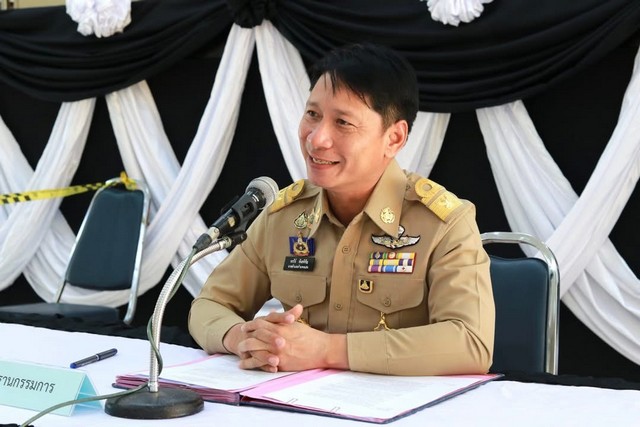 นครปฐม-นายอำเภอเป็นประธานในที่ประชุมคัดเลือกกำนันตำบลอนข่อย