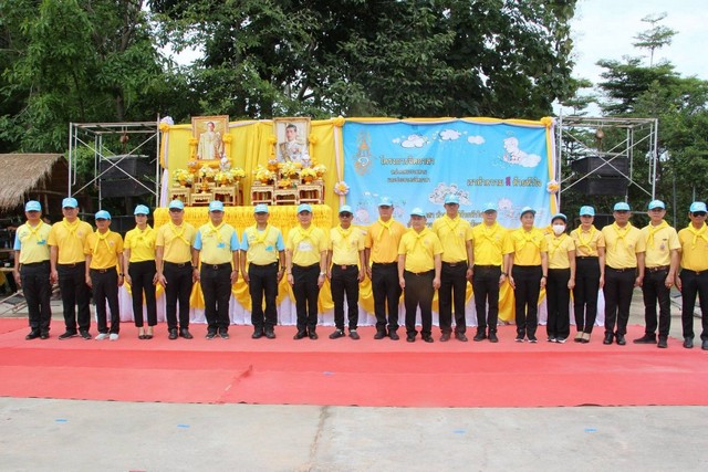 ร้อยเอ็ด…จังหวัดร้อยเอ็ดจัดจิตอาสาพัฒนา เนื่องในวันคล้ายวันสวรรคต พระบาทสมเด็จพระบรมชนกาธิเบศร มหาภูมิพลอดุลยเดชมหาราช บรมนาถบพิตร