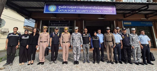 สตูล ผู้บัญชาการทัพเรือภาคที่ ๓ ลงพื้นที่ตรวจเยี่ยมหน่วยงานต่าง ๆ ของทัพเรือภาคที่ ๓ และศูนย์อำนวยการรักษาผลประโยชน์ของชาติทางทะเลภาค ๓