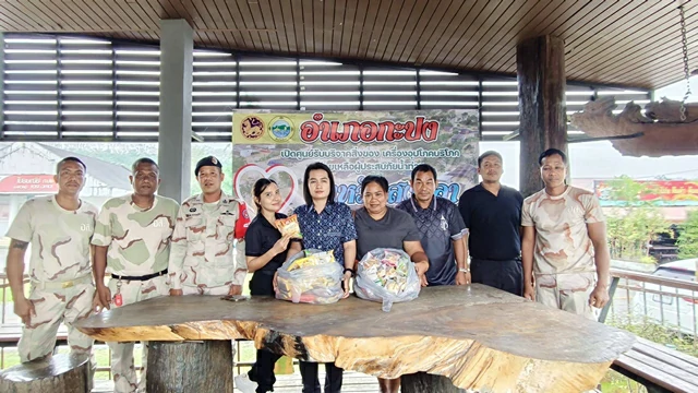 พังงา-ชาวอำเภอกะปงช่วยคนสงขลา!!เปิดรับบริจาคสิ่งของอุปโภคบริโภคช่วยเหลือผู้ประสบภัยในพื้นที่น้ำท่วมภาคใต้ตอนล่าง