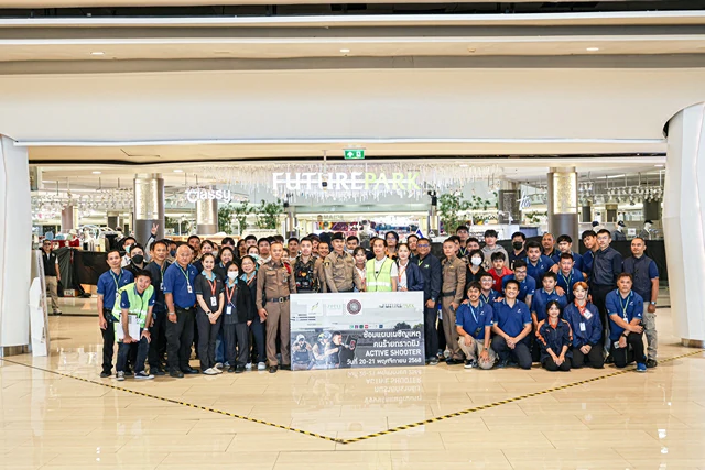 ปทุมธานี ห้างใหญ่ตื่นตัว! ฟิวเจอร์พาร์คจัดอบรมหนี–ซ่อน–สู้ ให้พนักงานรับมือเหตุรุนแรง
