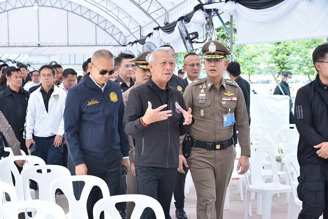 ผบ.ตร.ร่วมประชุมกองอำนวยการร่วม เตรียมพร้อมรักษาความปลอดภัยและจัดการจราจร ดูแลประชาชนร่วมถวายสักการะพระบรมศพ สมเด็จพระนางเจ้าสิริกิติ์ พระบรมราชินีนาถ พระบรมราชชนนีพันปีหลวง