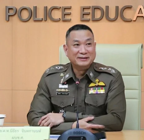 ตำรวจจราจรทั่วประเทศขานรับนโยบายสำนักงานตำรวจแห่งชาติ มุ่งสร้างวินัยจราจร ลดอุบัติเหตุทางถนน – ตำรวจเพชรบูรณ์ดูแลเข้ม “ทริปน้ำไม่อาบ”