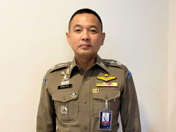 ผบ.ตร.กำชับตำรวจภูธรภาค 9 เพิ่มความเข้มดูแลความปลอดภัยศูนย์พักพิง และพื้นที่น้ำท่วม ระดมกำลังร่วมกับตำรวจน้ำ-ตำรวจตระเวนชายแดน ช่วยประชาชนที่ยังติดค้าง เร่งส่งอาหาร น้ำดื่ม