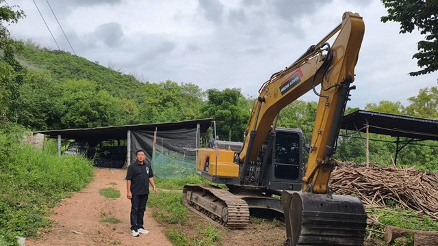 ชลบุรี-สจ.ปู ยันไม่มีการขุดขนดินออกนอกพื้นที่แสมสาร ชี้เพียงปรับภูมิทัศน์สองข้างทาง เตรียมงานลอยกระทง – เพิ่มความปลอดภัยผู้ใช้ถนนและนักท่องเที่ยว