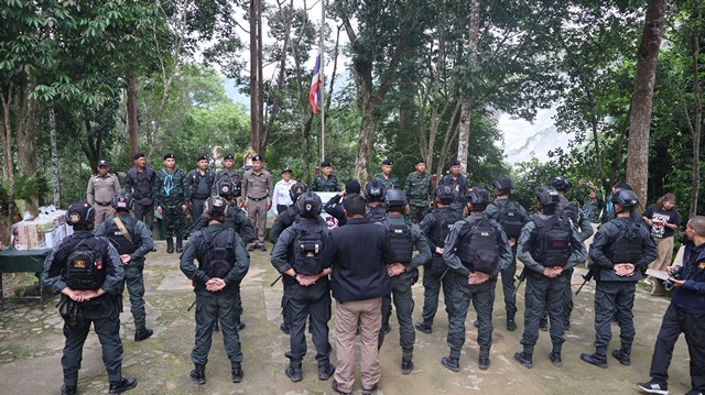 ยะลา-เบตง / แม่ทัพภาค4 ตรวจเยี่ยม กำลังพล ตชด.