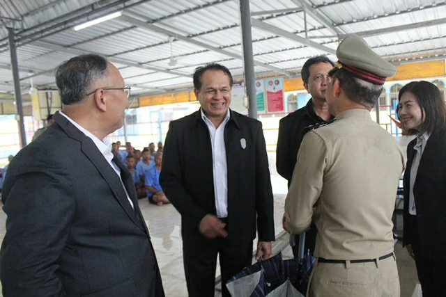 ปัตตานี-ผช.รมต.ยุติธรรมลงพื้นที่ตรวจเรือนจำกลางปัตตานี วางโร้ดแมปเรือนจำต้นแบบด้านการศึกษา–อาชีพ มุ่งลดการกระทำผิดซ้ำและสร้างความปลอดภัยให้สังคม