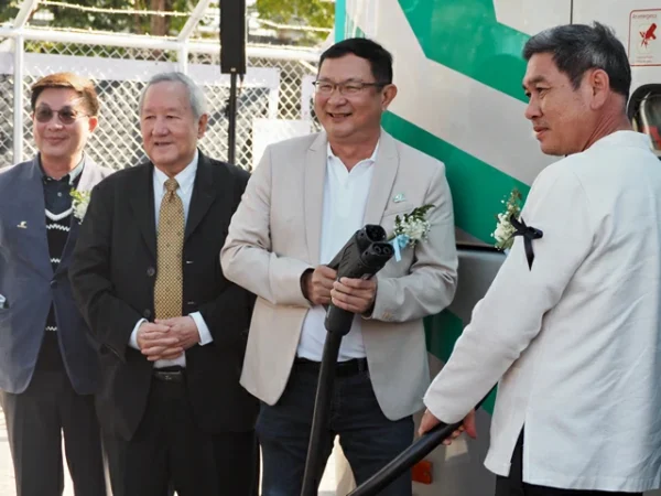 เชียงใหม่-เปิดตัวรถโดยสารไฟฟ้า “EV Greenbus” และสถานีชาร์ทรถไฟฟ้า “Fair Super Charge”