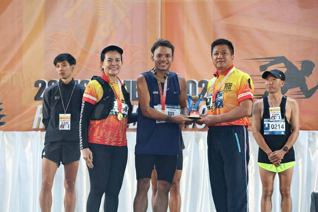 ฉะเชิงเทรา – ปชช.-ศิษย์เก่าร่วมร.ร.พนมอดุลวิทยาเดินวิ่ง “ PHANOMADUN MINI MARATHON ”