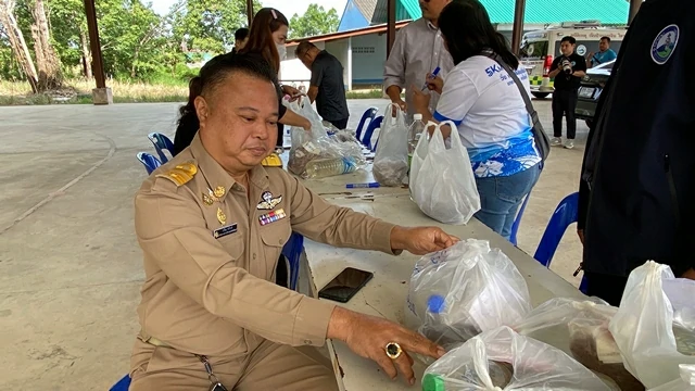 จันทบุรี- เซ็นทรัลแล็บ-อบจ.จันทบุรี เร่งส่งดินและน้ำเพื่อตรวจหาสารแคดเมี่ยม เร่งช่วยเหลือชาวสวนทุเรียน