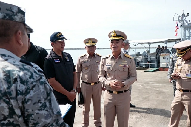 ผู้บัญชาการทัพเรือภาคที่ 1 ตรวจพื้นที่ท่าเรือเอนกประสงค์คลองใหญ่ อ.คลองใหญ่ จว.ตราด เพื่อเตรียมจัดตั้ง “สถานีเรือคลองใหญ่”