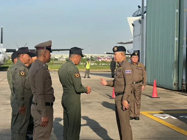 ผบ.ตร.บินด่วนลงพื้นที่ภาคใต้ สั่งระดม ฮ.412–ฮ.429 ตั้งฐานช่วยน้ำท่วมสงขลา–หาดใหญ่ จังหวัดพื้นที่ใกล้เคียง รับมืออุทกภัยหนัก