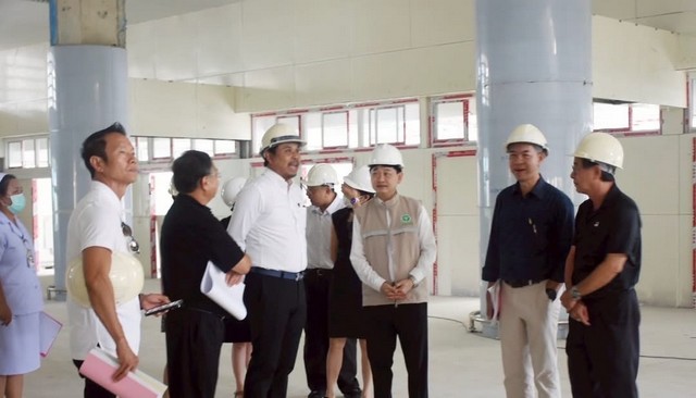 นครปฐม-ความก้าวหน้าการก่อสร้างอาคารผู้ป่วยนอก 8 ชั้น โรงพยาบาลนครปฐม