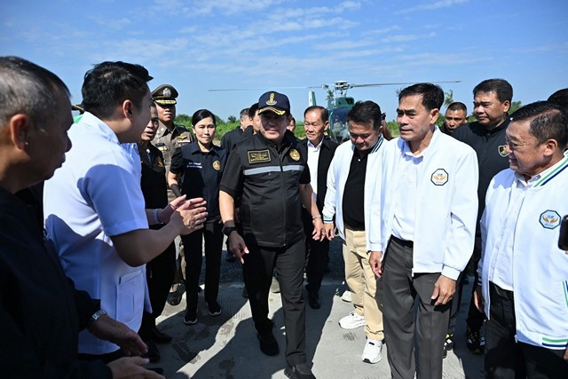 “ธรรมนัส” ลุยนครปฐม! เร่งสั่งสร้างประตูระบายน้ำท่าจีน แก้ปัญหาน้ำท่วม