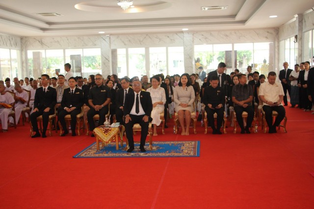 ร้อยเอ็ด…จังหวัดร้อยเอ็ดพาน้องบรรพชา ฟื้นฟูเยาวชน ปลูกปัญญา สู่ชีวิตใหม่