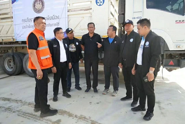 สงขลา-อบจ.สงขลา ผนึกกำลังพื้นฟูเมืองหาดใหญ่ภายใน 7 วัน หลังวิกฤตน้ำท่วม