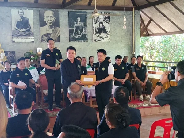 ลำพูน – รัฐมนตรีช่วยว่าการกระทรวงเกษตรและสหกรณ์ ลงพื้นที่จังหวัดลำพูน รับฟังปัญหา และ ผลักดันการปรับปรุงฝ่ายพญาอุต ป้องกันปัญหาอุทกภัย