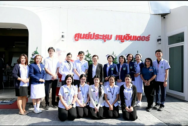 ลำพูน – โรงพยาบาลลำพูน รับมอบเครื่องฟอกไตเทียมเพื่อใช้ในการดูแลรักษาผู้ป่วย