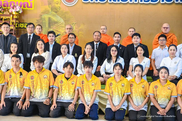 สุโขทัย-การอาชีพศรีสำโรงรับการประเมินและตรวจเยี่ยมเชิงประจักษ์ สถานศึกษาอาชีวศึกษาวิถีพุทธชั้นนำ รุ่นที่ 3