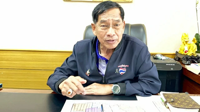 ปทุมธานี บิ๊กแจ็สยึดอุดมการณ์สังกัดพรรคพวก ชู พรรคกล้าธรรม ทำงานไว เคยช่วยคนปทุมรอดน้ำท่วม