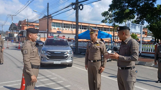 พังงา-รอง.ผบช.ภ. 8 ตรวจเยี่ยมจุดตรวจ พื้นที่ สภ.ตะกั่วป่า ช่วงฤดูกาลท่องเที่ยวปี 68 พร้อมกำชับข้อสั่งการปฎิบัติด้วยความละเอียดรอบคอบครบถ้วนถูกต้องสร้างความอุ่นใจแก่ประชาชน