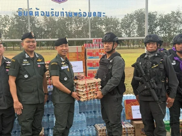 รอง ผบ.ตร.ตรวจเยี่ยมกำลังพล ตชด.พื้นที่ชายแดนไทย-กัมพูชา ย้ำความพร้อมร่วมปกป้องอธิปไตย