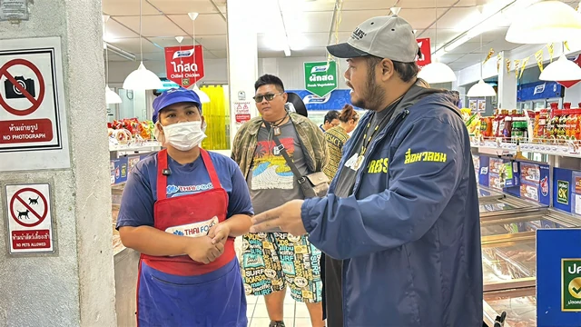 ชลบุรี-จนจริง เนื้อหมูก็ไม่เว้นถูกขโมย วงจรปิดจับภาพชัดยังหัวหมอท้าเปิดกล้อง ขู่ฟ้องกลับ