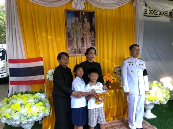 กาฬสินธุ์รับศพสิบเอกอภิสิทธิ์ทหารเสนารักษ์สละชีพเพื่อชาติ