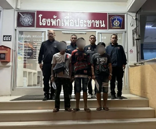 “เชียงราย”ตม.เชียงราย รวบกลุ่มขนแรงงานเถื่อน25คนพักแม่สายเตรียมเข้ากรุงเทพ”