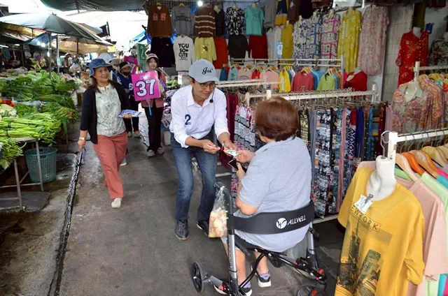 พิษณุโลก “ดร.จักษ์” เปิดใจย้ำจุดยืนไม่แก้รัฐธรรมนูญทั้งฉบับ