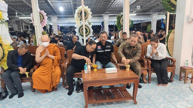 ชลบุรี-ร่วมอาลัยประธานออด ประธานสภา ทต.เขาชีจรรย์ จากอุบัตเหตุทางรถยนต์