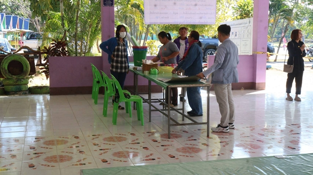ลำพูน – ส่งมอบบัตรเลือกตั้งและวัสดุอุปกรณ์ เตรียมความพร้อมจัดหน่วยเลือกตั้ง ในการเลือกตั้งสมาชิกสภาองค์การบริหารส่วนตำบล(ส.อบต.) และนายกองค์การบริหารส่วนตำบล