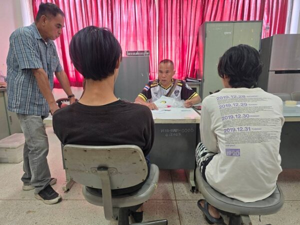 บุรีรัมย์ -รวบยกแก๊งวัยรุ่นขโมยรถไม่ได้ล้อก็เอาแล้วโพสต์ขายก่อเหตุเพียบ