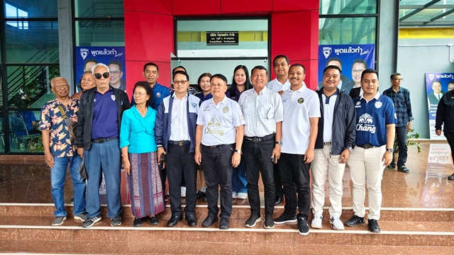 นายกสุพิศ” แสดงจุดยืนชัด หนุน “โยธิน ทองเนื้อแข็ง” ผู้สมัคร สส.สงขลาพรรคภูมิใจไทย ชูคนดี ไม่มีมลทิน มีเครือข่ายทั่วทุกตำบล มั่นใจเป็นตัวแทนคนคาบสมุทรสทิงพระอย่างมีคุณภาพ