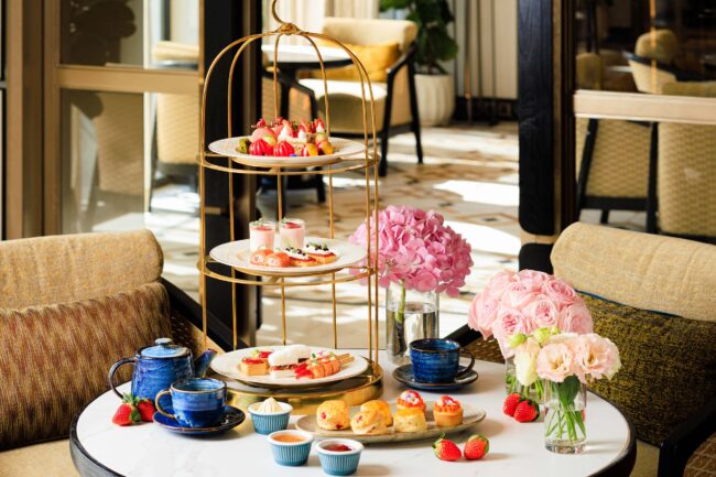 อินเตอร์คอนติเนนตัล เชียงใหม่ แม่ปิง ต้อนรับฤดูกาลแห่งความสดใส ด้วยชุดน้ำชายามบ่ายสตรอว์เบอร์รี ‘อะมะโอ’ ราชาแห่งสตรอว์เบอร์รีจากญี่ปุ่น