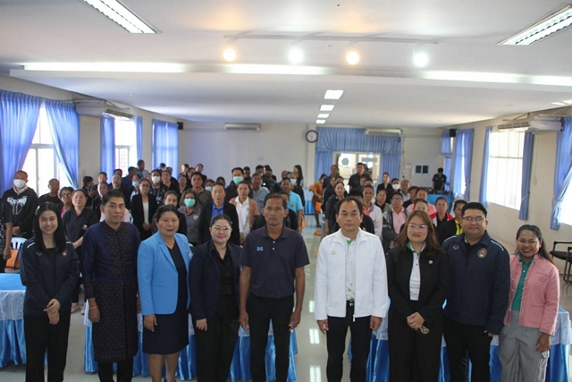 ร้อยเอ็ด…มหาวิทยาลัยราชภัฏร้อยเอ็ด เดินหน้าแก้หนี้อย่างเป็นระบบ เปิดอบรม “เมืองไพร แก้หนี้ มีเงินออม ถนอมความสุข” เสริมวินัยการเงิน 80 ครัวเรือน