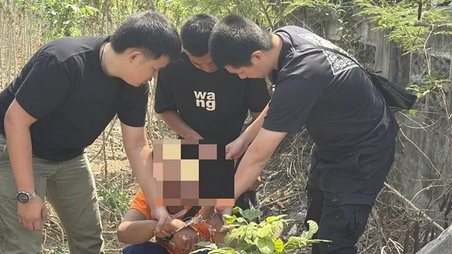 ชลบุรี-ไม่รอด ชุดสืบสวนสัตหีบรวบหนุ่มตระเวนลักทรัพย์ กล้องวรจรปิดจับภาพได้ชัดเจน จะฮึดสู้ขณะจับกุม ไม่รอดพร้อมของกลาง